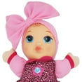 thumbnail image 4 of La primera muñeca Baby Kisses suave y tierna del bebé, vestida con una blusa estampada y mallas, presiona su barriga para escuchar un dulce sonido de besos y decir te amo, 4 of 5