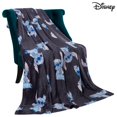 thumbnail image 3 of Manta polar con estampado Disney Stitch, 150 cm x 130 cm, color azul, 3 of 6