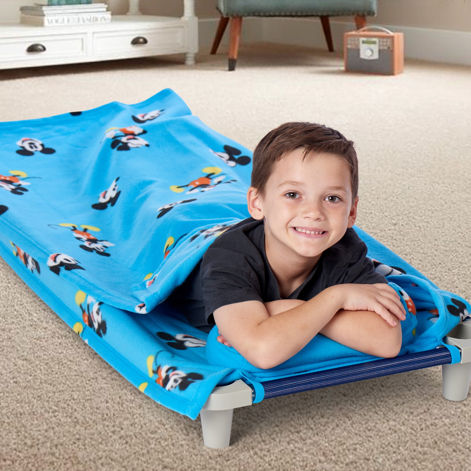 Rollee Pollee Mickey Mouse Famous Guy Fleece Blanket Set 50 x 55 Inches