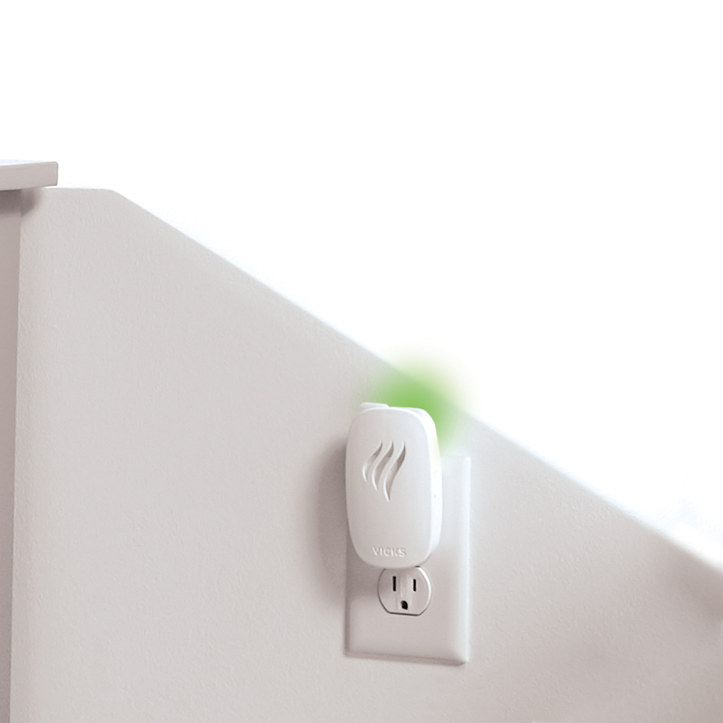 Vicks Plug-In Waterless Vaporizer with Nightlight photo 5