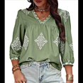 thumbnail image 3 of Blusas Casuales de con Cuello en V y Estampado Floral para Mujer, Blusas Bohemias de Verano con Mangas 3/4. Verde M, 3 of 9