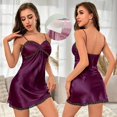 thumbnail image 2 of Conjunto de pijama sexy de satén para mujer: camisón con tirantes y pantalones cortos, aberturas laterales, tejido suave y sedoso, tallas S-XXL, lavable a máquina, 2 of 6