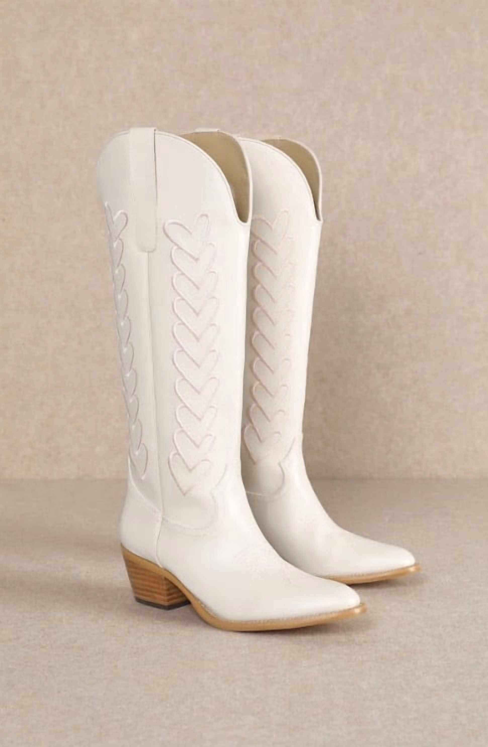 Women’s Western Heart Embroidery Cowgirl Ankle Boots