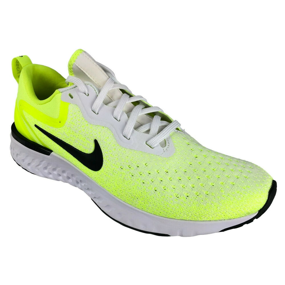 nike shoes women react