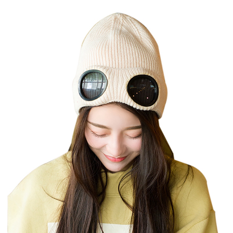 ski hat with goggles