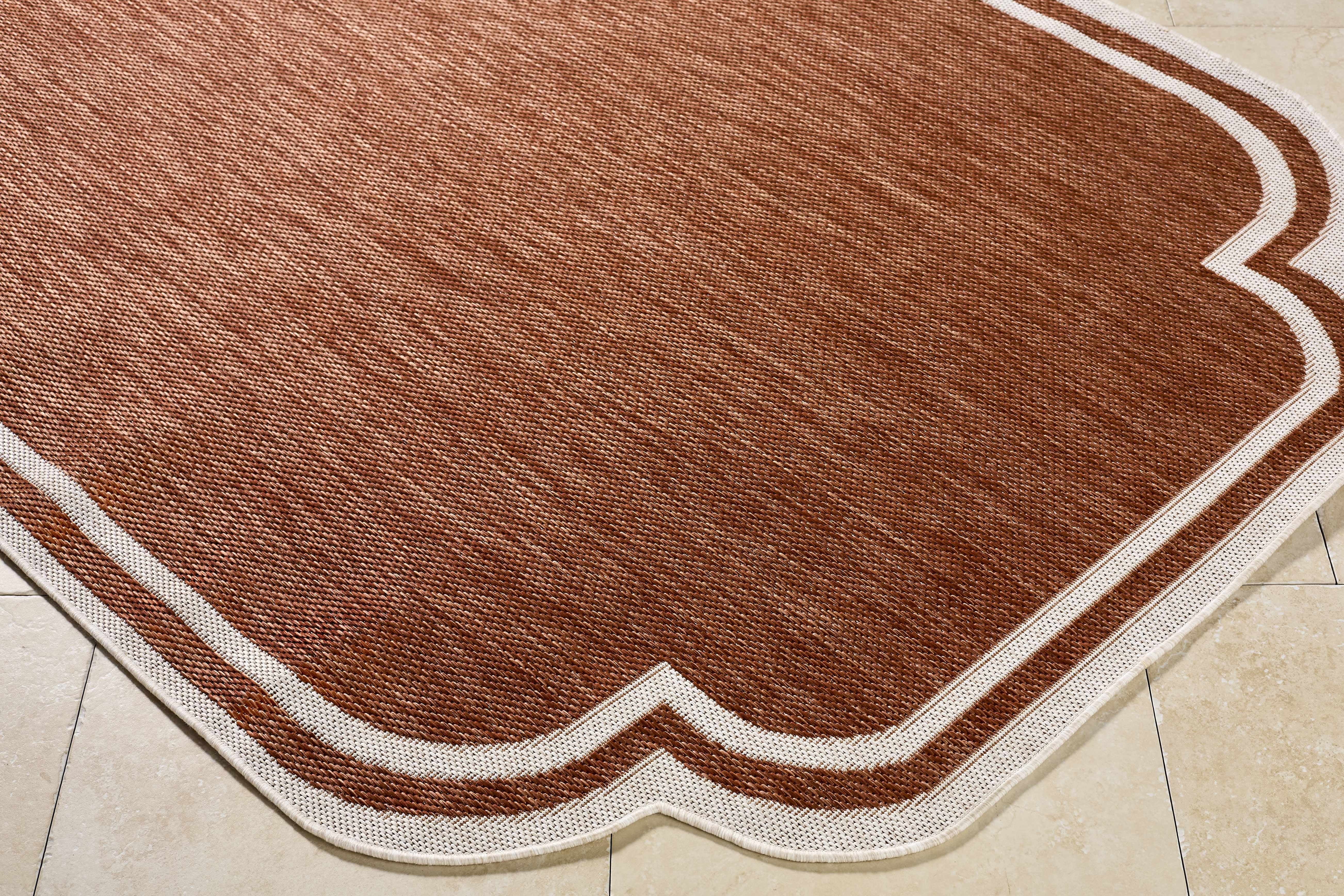 BoutiqueRugs Arnola Traditional Runner Rug - Outdoor Safe - Burnt Orange, Cream - 2'7" x 7'3" Runner