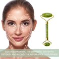 thumbnail image 2 of Limpieza bioterapéutica: el gel limpiador espumoso suave elimina los residuos rebeldes sin dañarlo, lo que lo hace ideal para todo tipo de piel., 2 of 5