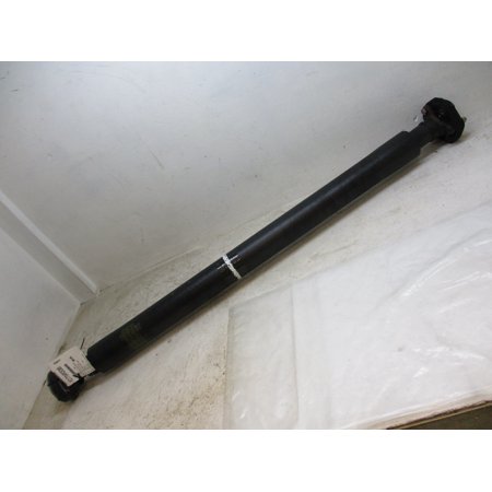 Pre-Owned 2020 Alfa Romeo Giulia Quadrifoglio Carbon Fiber Rear Drive Shaft OEM LKQ (Good)
