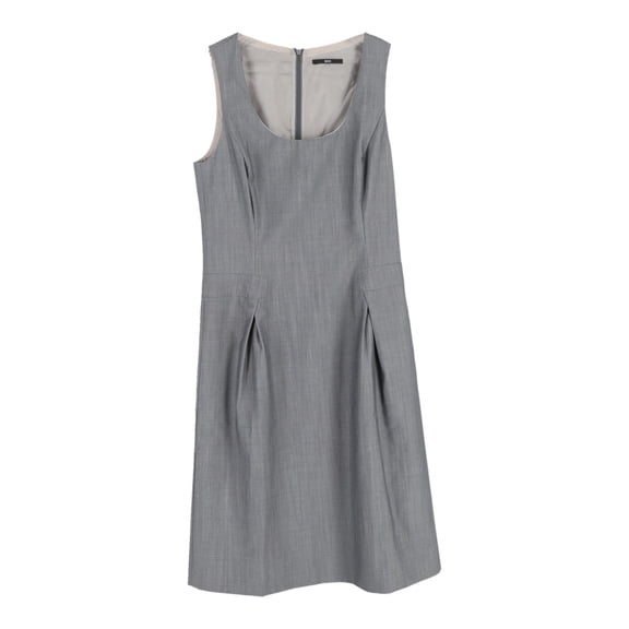 Pre-Owned Hugo Boss Sleeveless Shift Dress in Grey Wool
