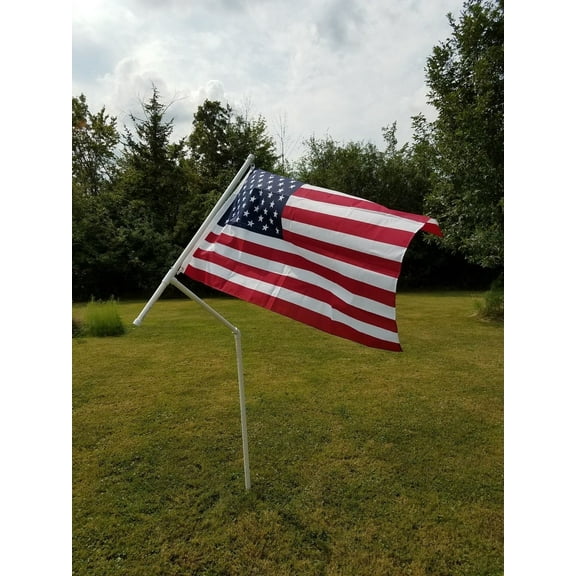 Rotating 3/4" PVC Flag Pole with U.S. Flag-Camping, RVing, Tailgating