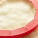 thumbnail image 3 of Corteza de pastel ajustable Casa Flan Shield Pastelería Redonda Silicona Edge Panadería Protector Herramientas Herramientas Cocina Hogar Bakeware Red Inevent HA011487-05B, 3 of 7