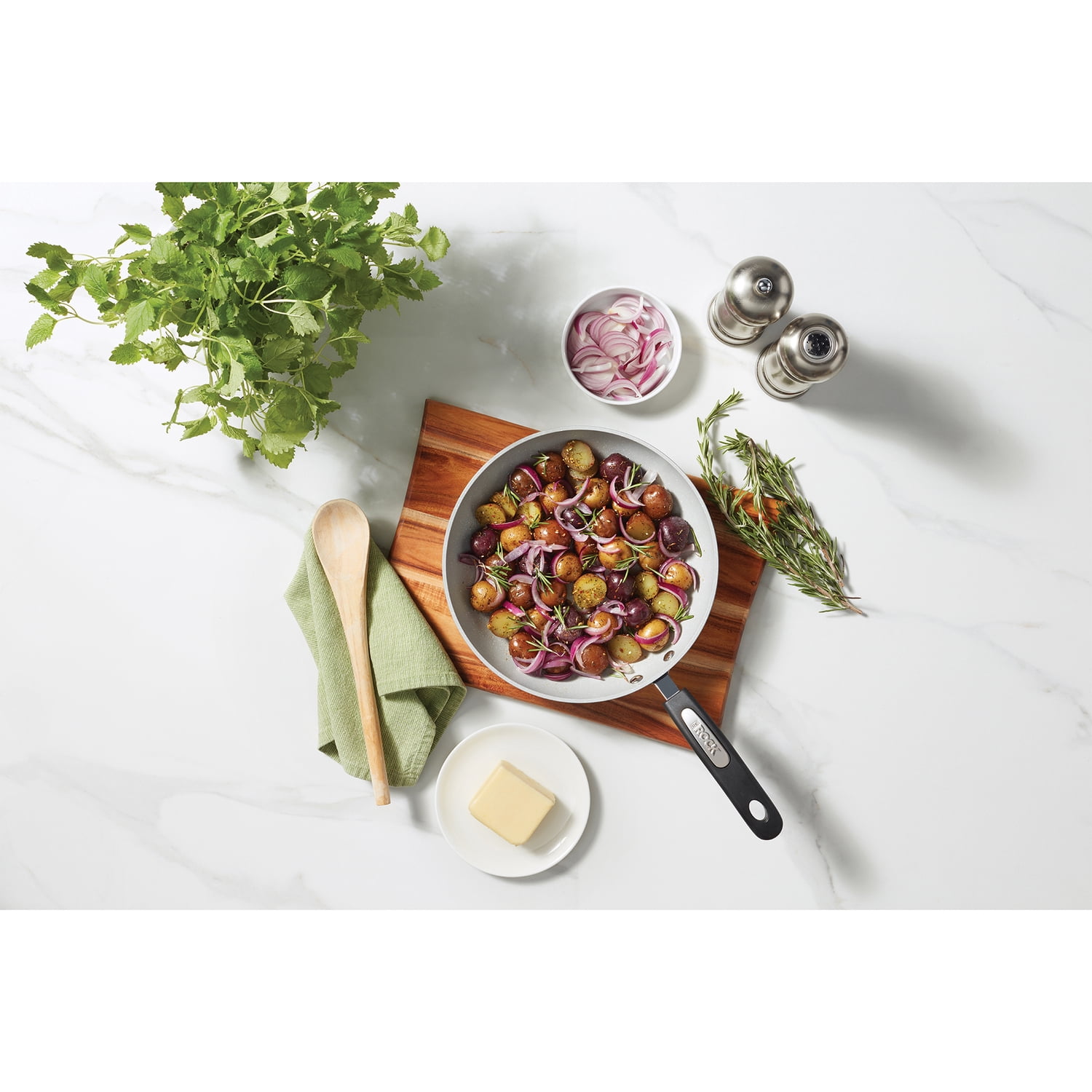 THE ROCK by Starfrit Terra 10-In. Ceramic Non-Stick Fry Pan with Bakelite Handle