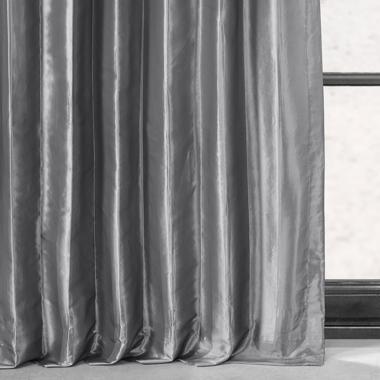 Platinum Blackout Faux Silk Taffeta Curtain (1 Panel), Platinum, 50W X 84L
