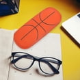 thumbnail image 3 of Estuche rígido para gafas para niños y niñas. Divertido estuche con estampado de baloncesto. Incluye paño de limpieza., 3 of 8