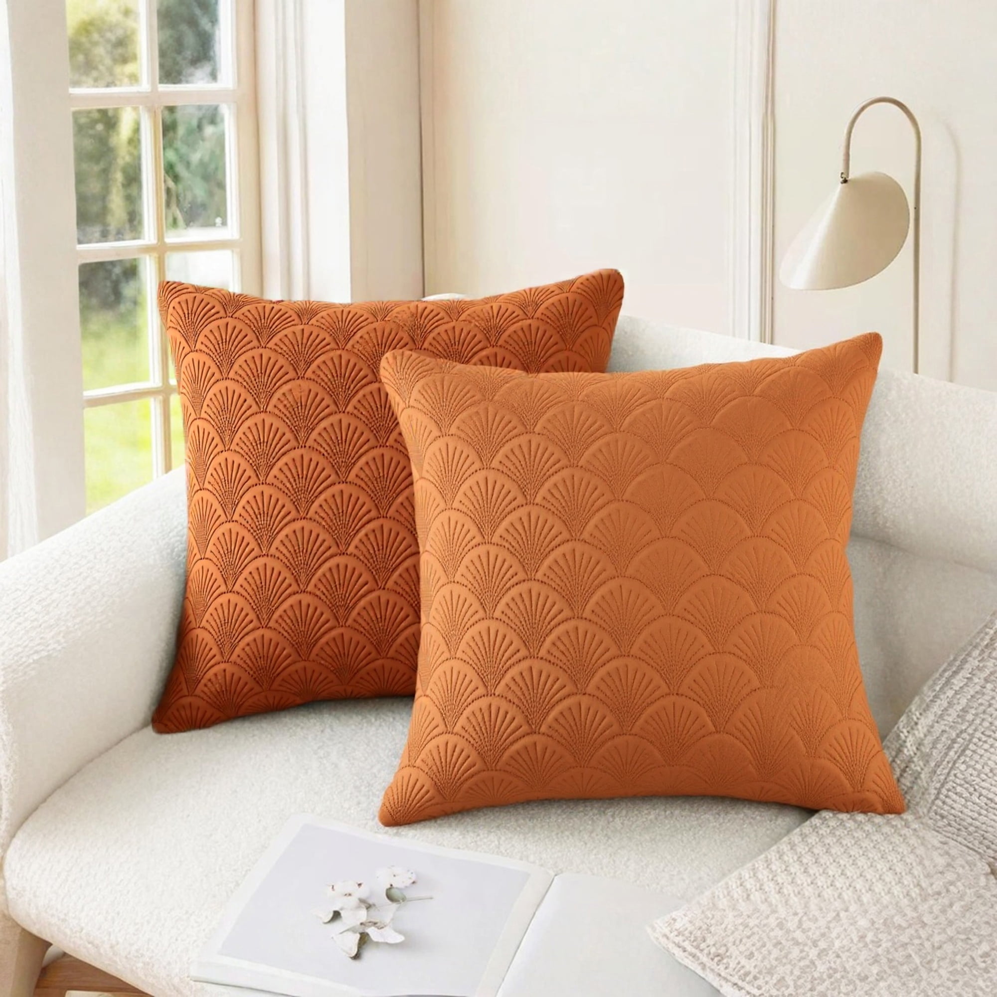 Unique Bargains Pack of 2 Velvet Solid Throw Pillow Covers 18" x 18" Orange