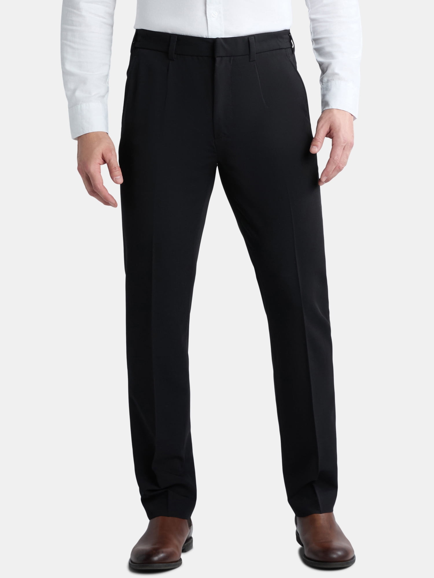 Chaps Men's Pleated Dress Pant, Sizes 30-44