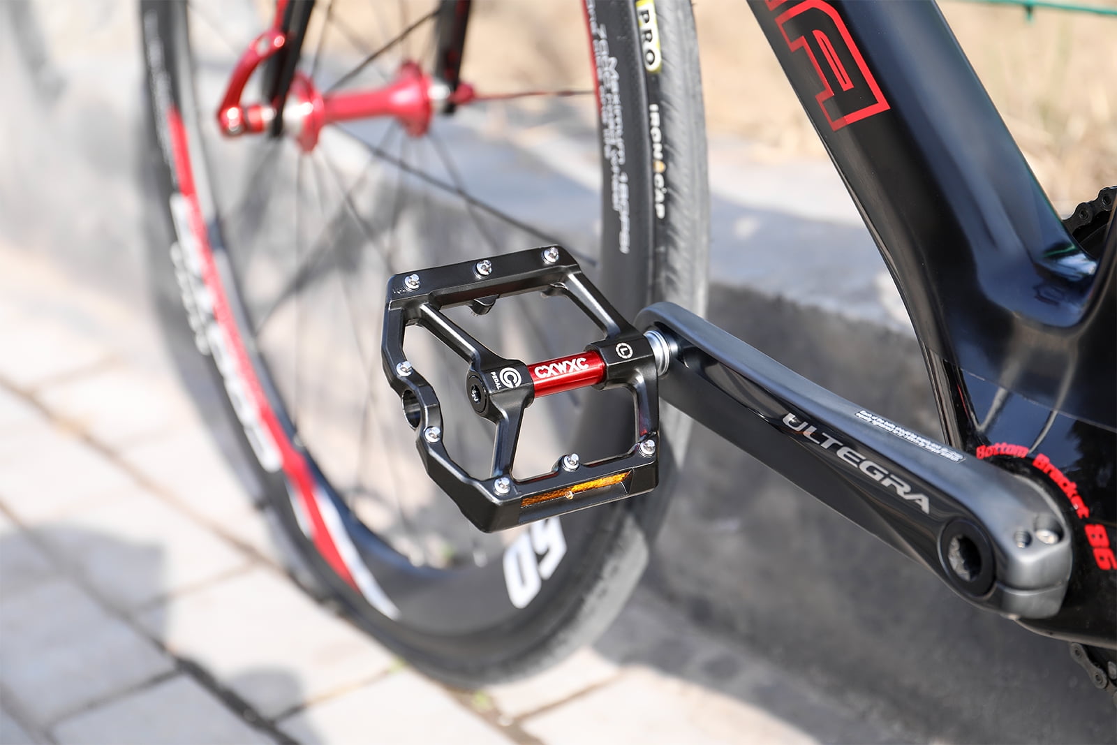 Porte-Bouteille Vélo En Alliage Aluminium - 21g Ultra Léger - Pour VTT Et Route - Montage Vis - 7