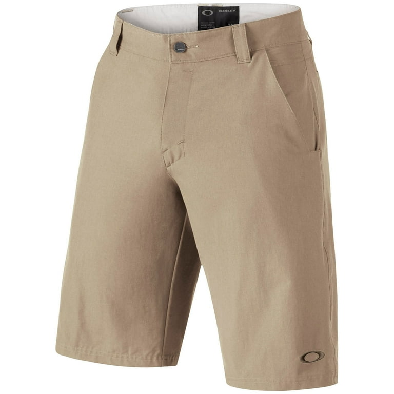 Oakley take 2.5 sales golf shorts