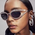 thumbnail image 3 of Gafas de sol con forma de ojo de gato y diamantes, gafas de sol con personalidad de moda, gafas de sol femeninas con forma cóncava, 3 of 5