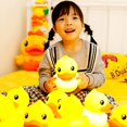 thumbnail image 2 of Little Yellow Duck Silicone Pat luz nocturna enchufe de carga ahorro de energía fuente de alimentación para bebés protección para los ojos dormir dormitorio lámpara de mesita de noche JAMW Sencillez, 2 of 5
