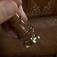 thumbnail image 1 of Sello de lacre clásico con inicial, letra B, madera retro, 1 of 8