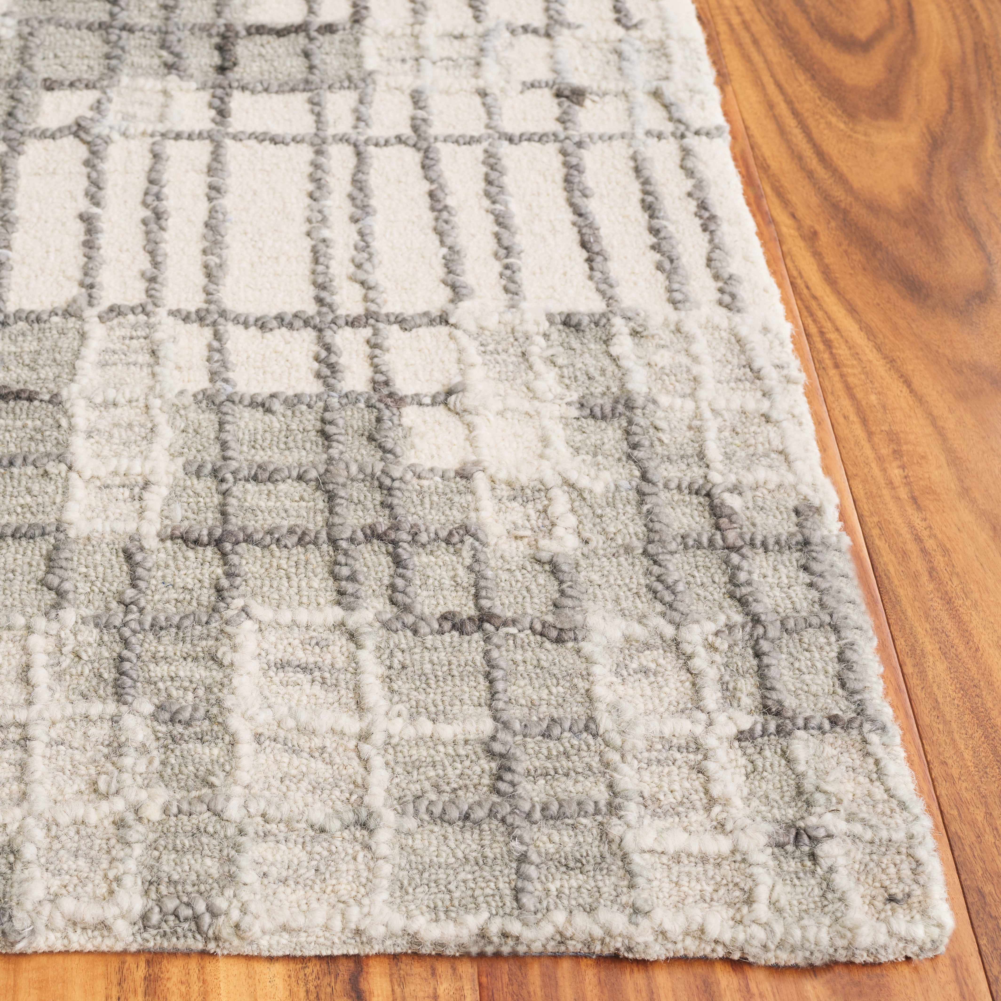 SAFAVIEH Abstract Alton Geometric Area Rug, Ivory/Dark Gray, 6' x 9'