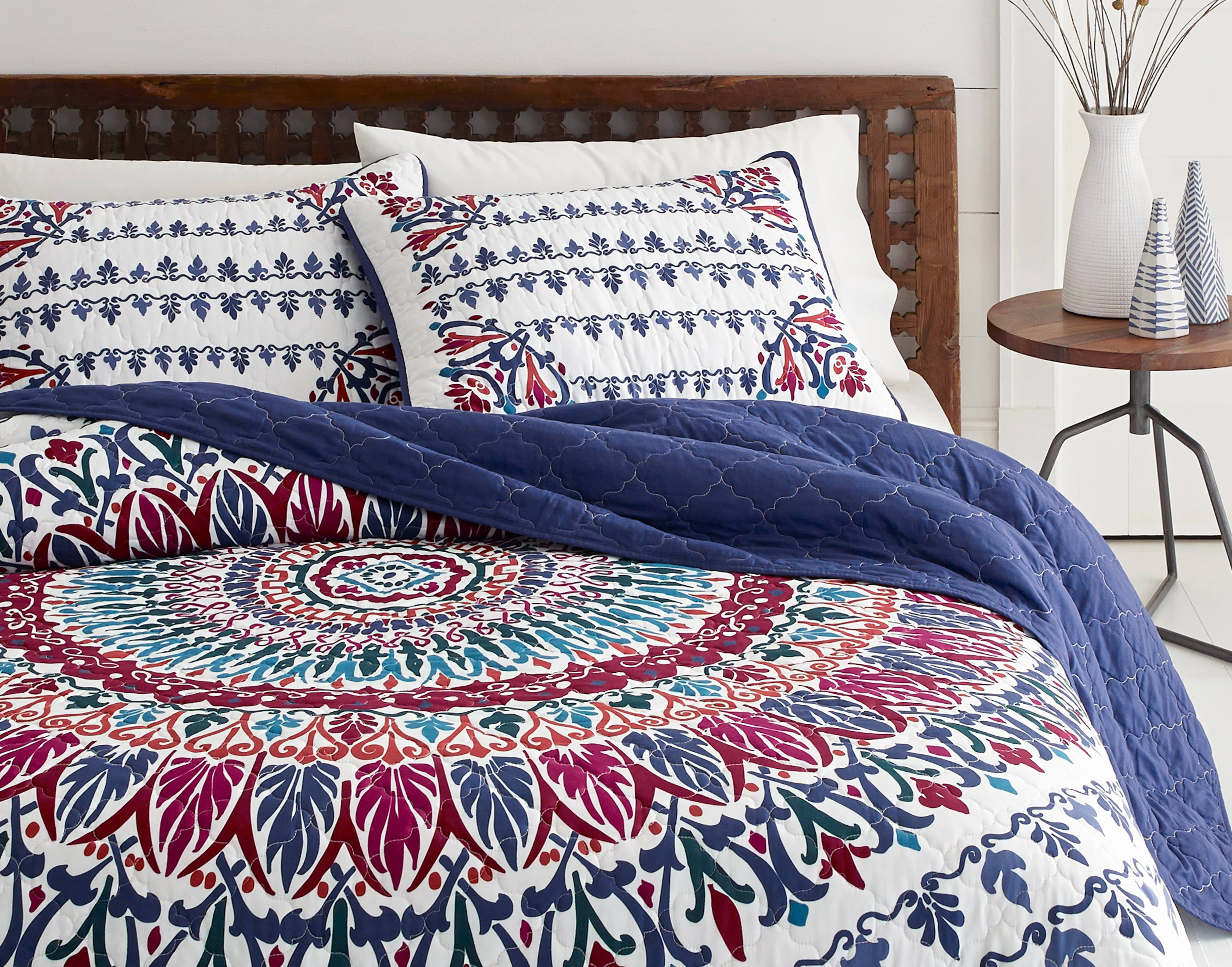 azalea skye henna medallion quilt set