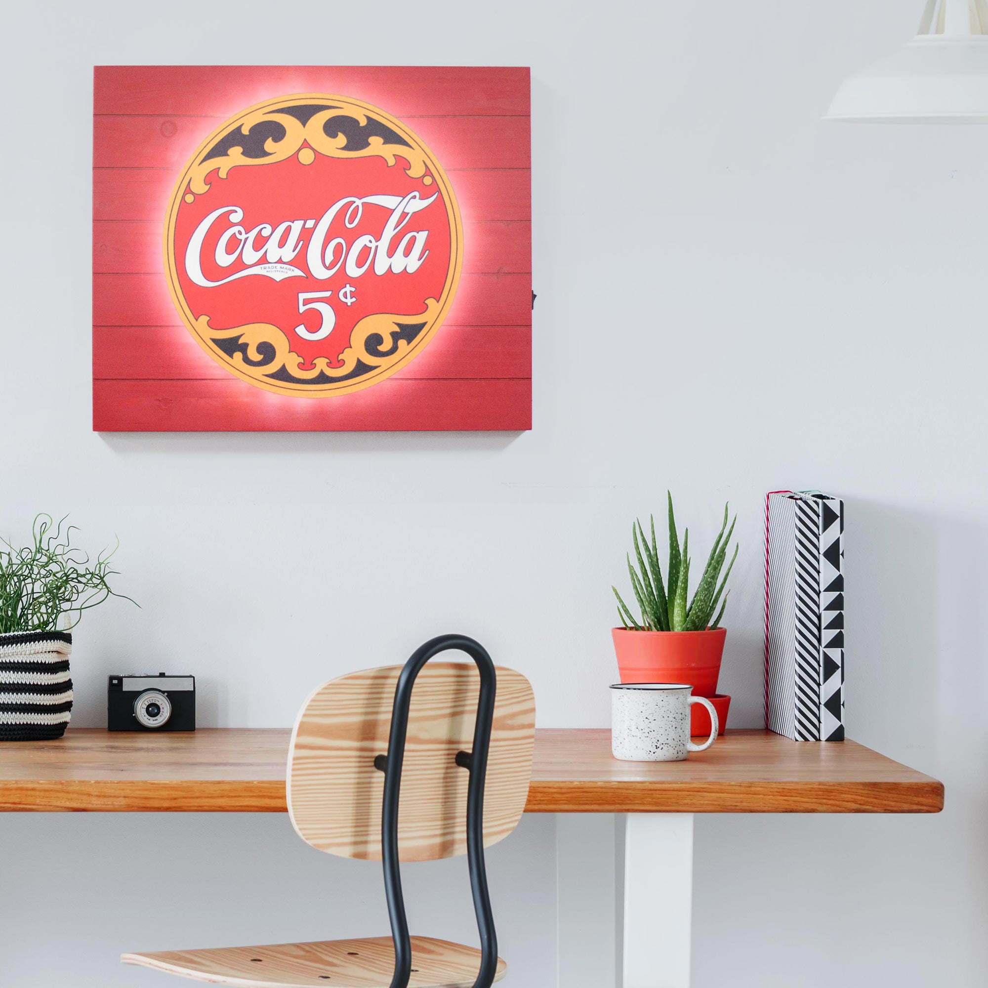 Coca-Cola Classic Red Button Disc Wall Decal Vintage Style Kitchen 