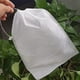 thumbnail image 3 of Kenally 100x bolsas de malla blancas naturales y respetuosas con el medio ambiente para bolsas de protección de frutas y plantas Jardín y Patio Cordón blanco, 3 of 6
