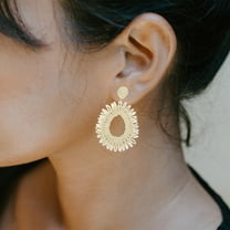 NICEXMAS Hawaiian Earrings for Women Raffia Drop Shape 1 Pair