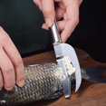 thumbnail image 5 of Cuchillo para escamas de pescado, herramienta para raspar, removedor de escamas de pescado, pelador de pescado de vientre abierto y herramienta de cocina para limpiar pescado, 5 of 5