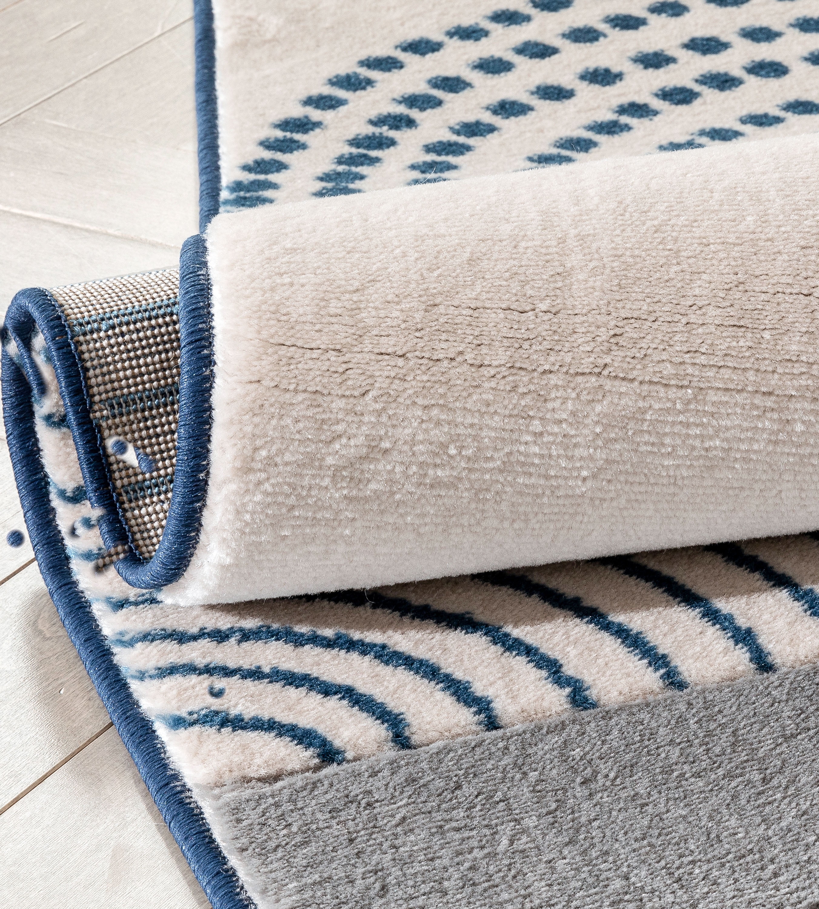Well Woven Good Vibes Margot Modern Geometric Blue 5'3" x 7'3" Area Rug