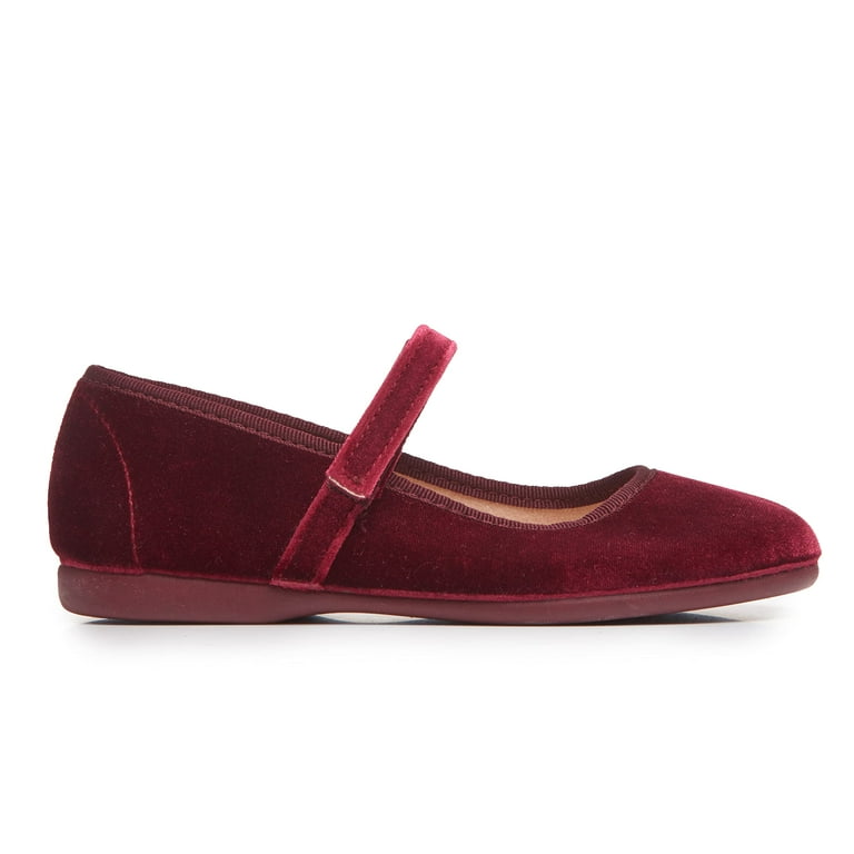 Burgundy store childrens shoes