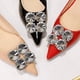 thumbnail image 2 of Zapatos de tacón medio para mujer, de moda, para banquetes, de piel lacada, de boca baja, puntiagudos, de metal y diamantes de imitación, zapatos de tacón único para mujer, 2 of 5