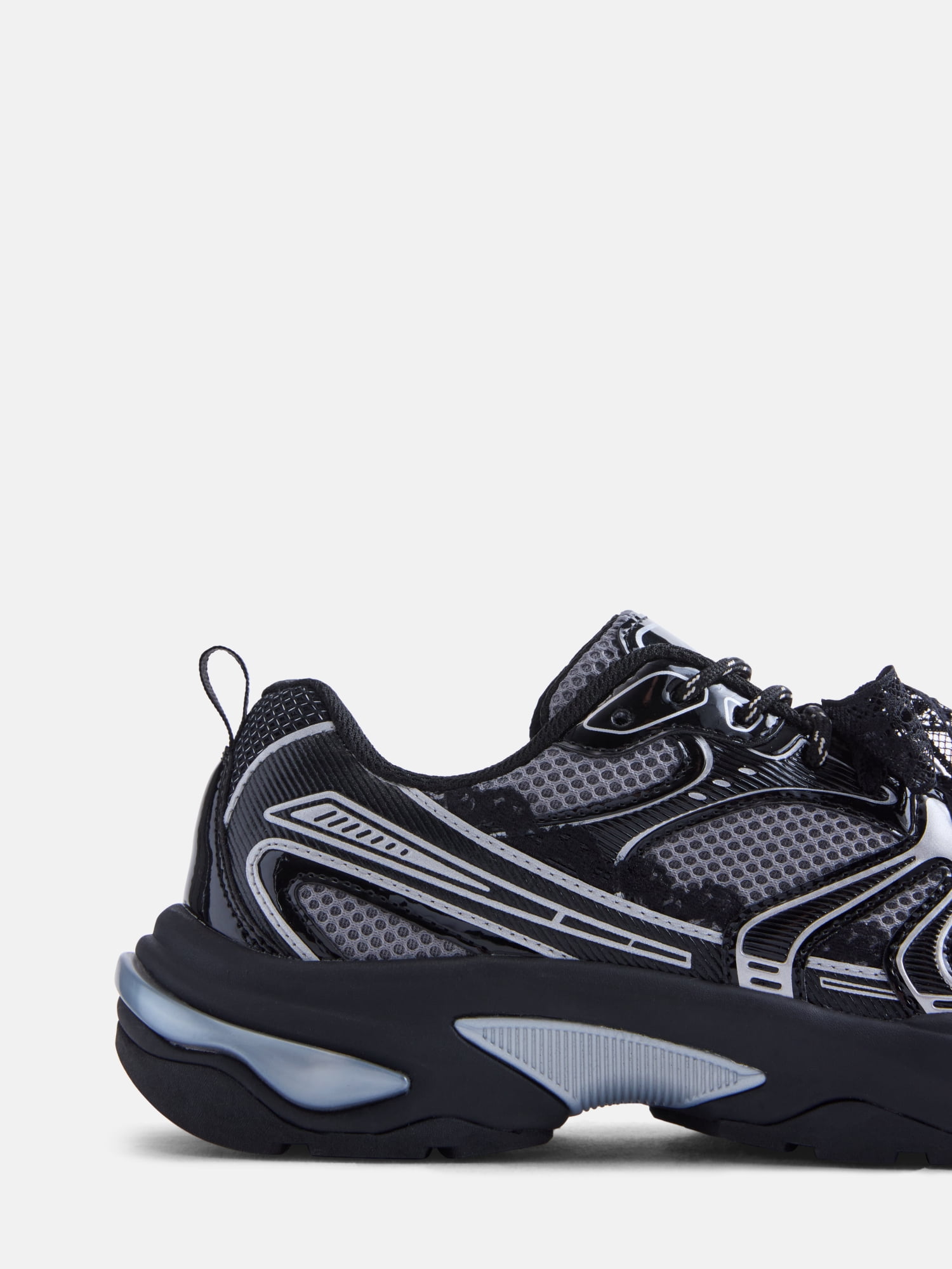 Scoop Women's Sporty Lace Sneakers