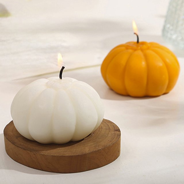 Bowayaoa Pumpkin Shaped Scented Candle, Rose Aroma Soy Wax Candle for Fall Decor, Thanksgiving Decorative Candle, Halloween Home Fragrance Gift