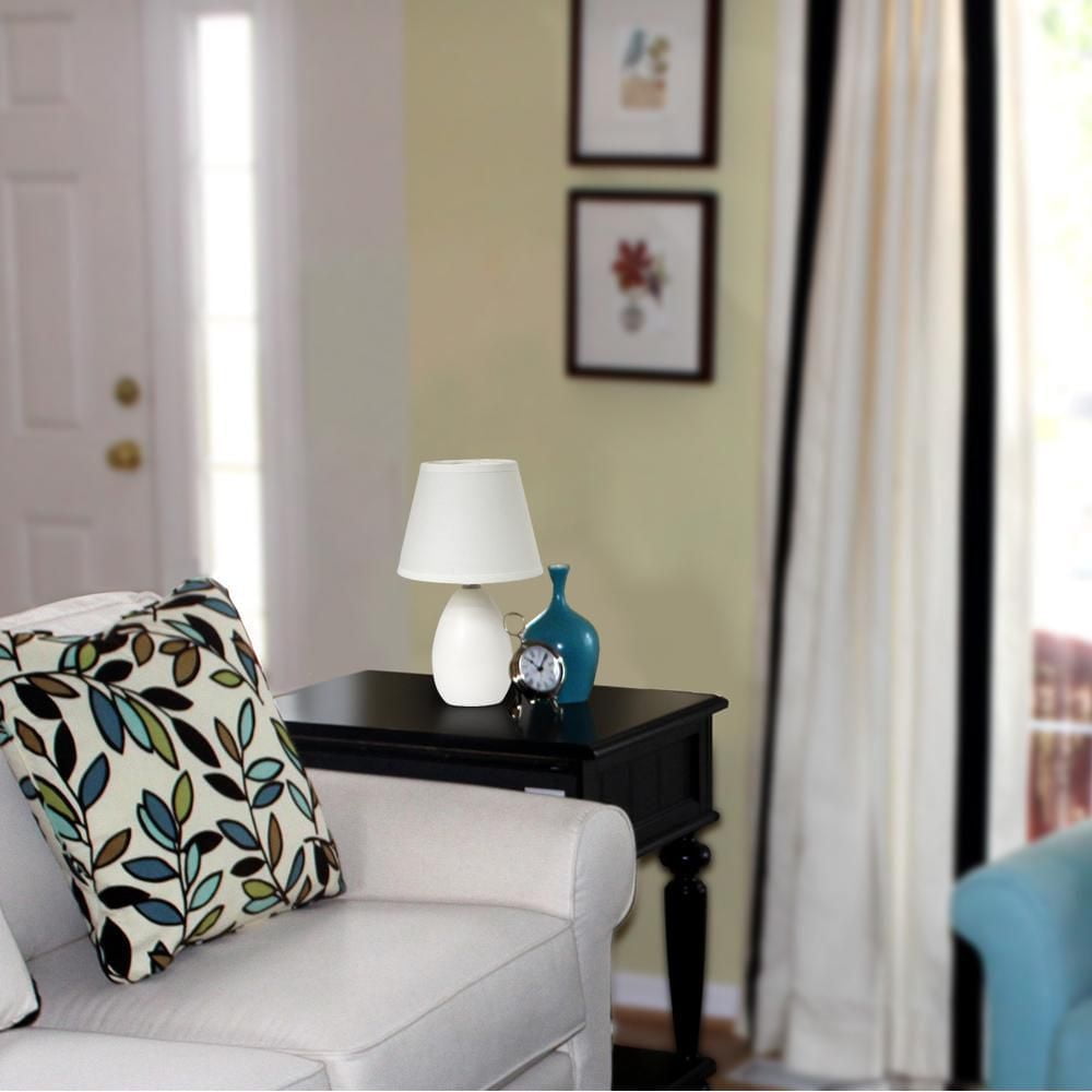 Simples Conceptions Mini Oeuf Ovale Lampe de table en céramique