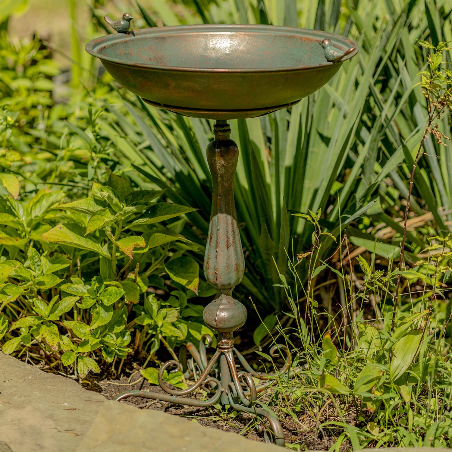 Zaer Ltd. Ornate Pedestal Style Birdbath with Cast Iron Birds on Rim (Bronze)