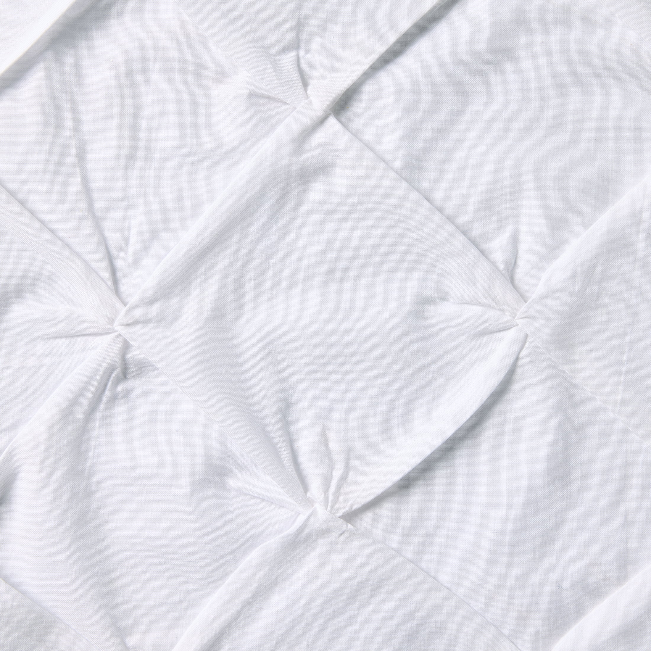 Better Homes & Gardens King Comforter Set, All-Season, 3-Piece, Arctic White Pintuck