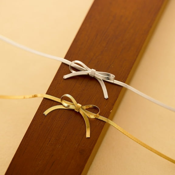Chic bow tie necklace, gold/silver, minimalist elegant accessory​