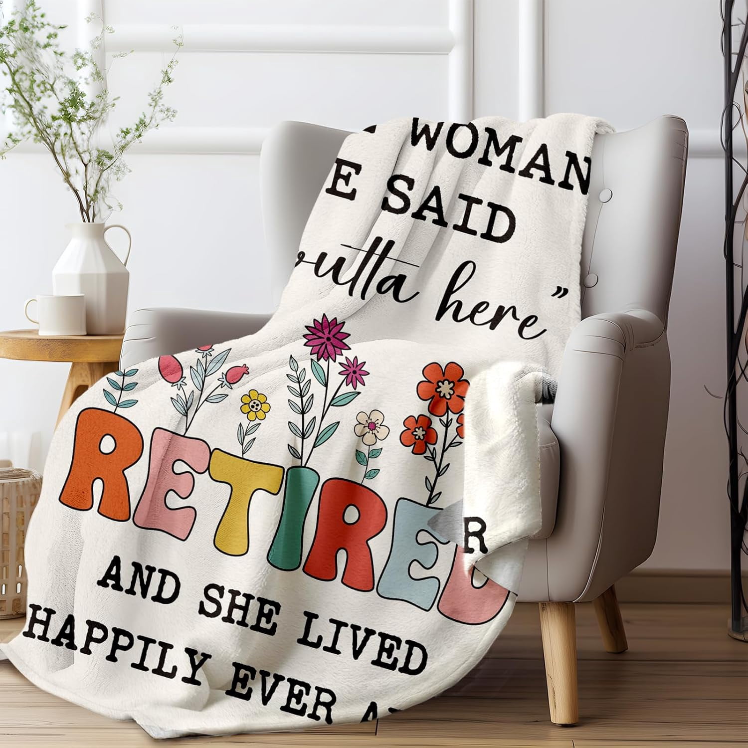 Retirement Gift for Woman 2026, Soft Flannel Retirement Blankets for Women, Best Retired Gifts for Women, Funny Retirement Gifts for Teacher Coworker Friend Nurse Boss Famale