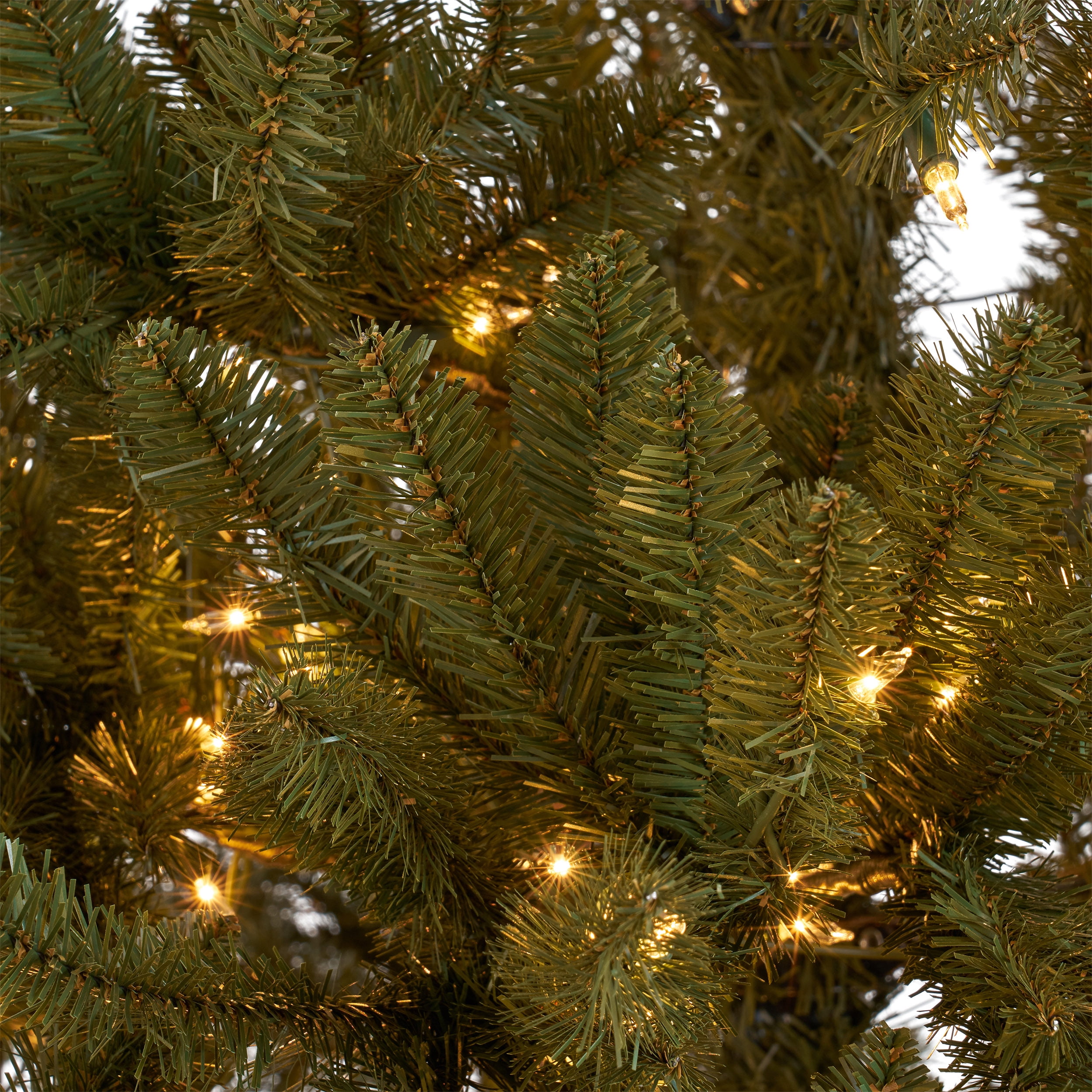 Noble House 9 Foot Artificial Norway Spruce Christmas Tree, Green/Clear Lights