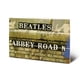 thumbnail image 1 of The Beatles - Arte de Pared Diseño Abbey Road (Dorado, Negro), 1 of 2
