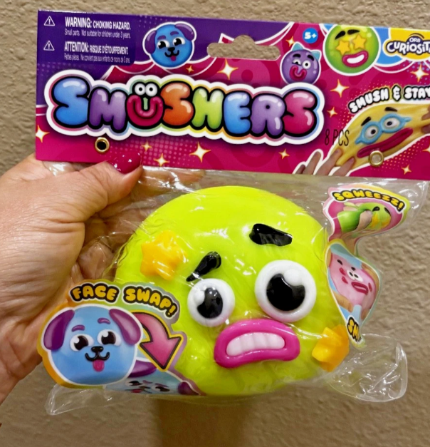 5Pcs Smushers Squishy Dog Face , Novelty Smush Face Squeeze Toys, Durable Material Party Favor for Birthdays and Get-Togethers , Safe and Fun Design for All Ages (5 color style)