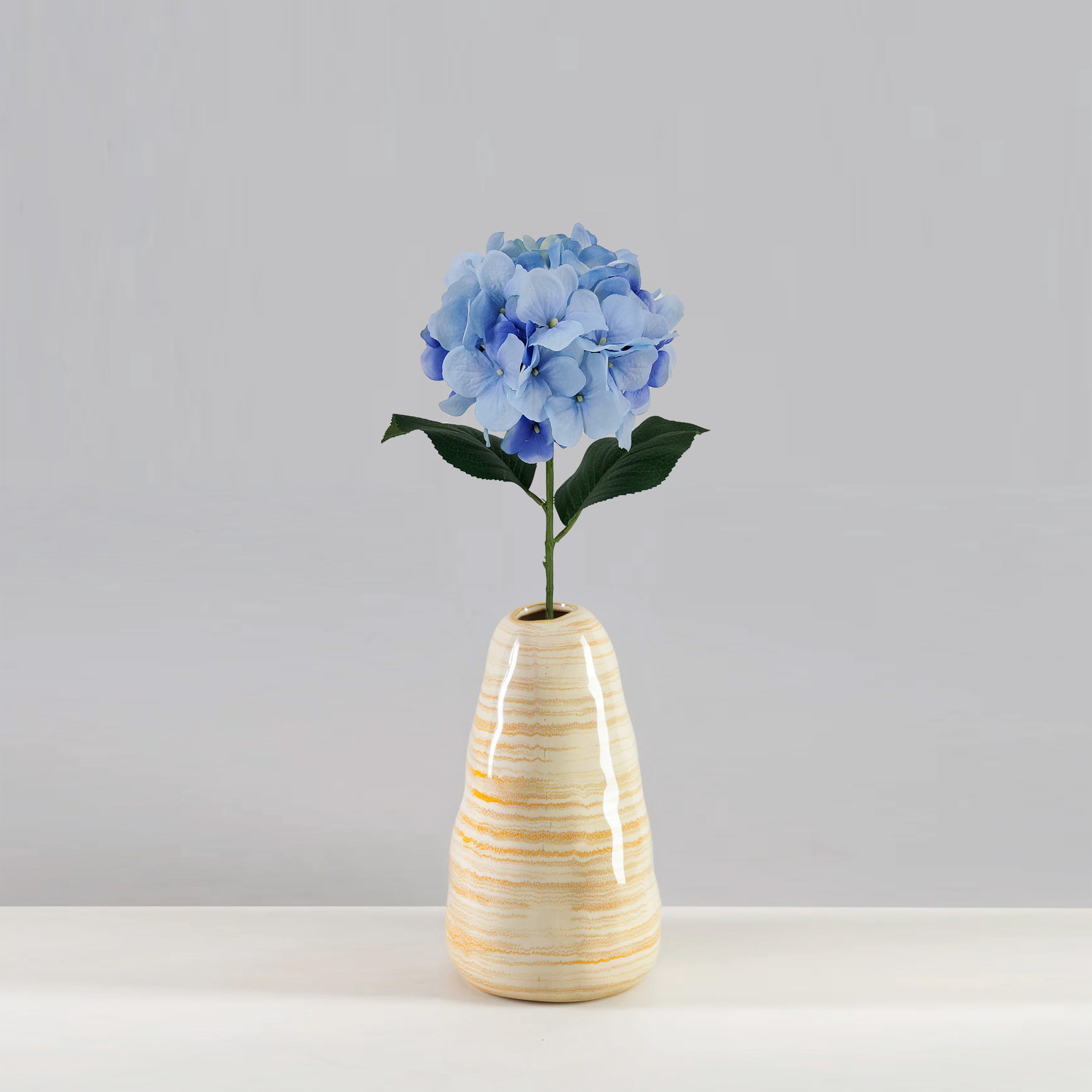 Mainstays Indoor 24 in Artificial Hydrangea Flower Stem, Polyester, Blue