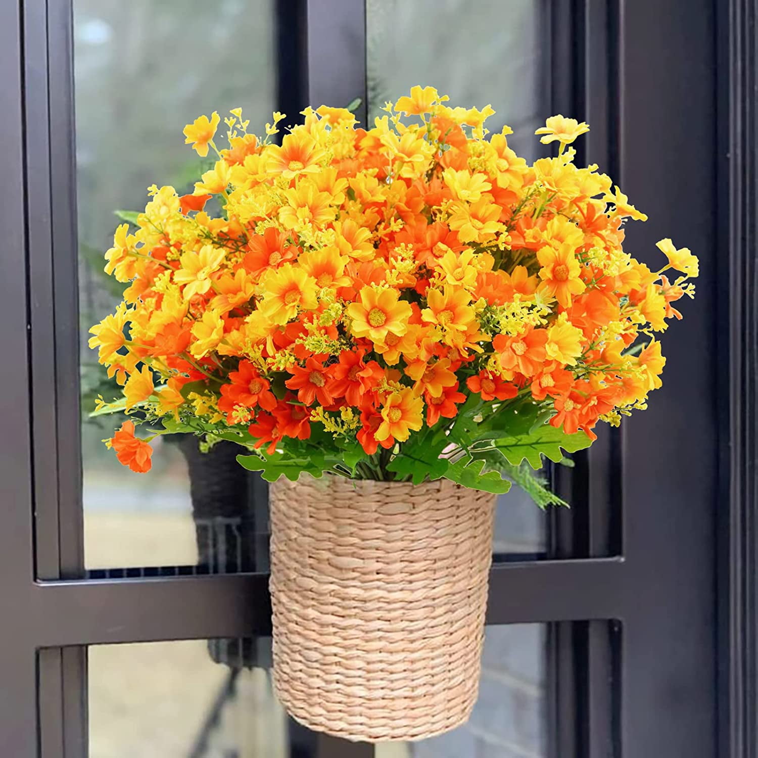 Artificial Flowers for Outdoors, 12 Bundles Fake Flowers Bulk UV Resistant Daisy Flowers Plastic Greenery Shrub Plant Window Box Flowers for Wedding Garden Home Porch Summer Decor White