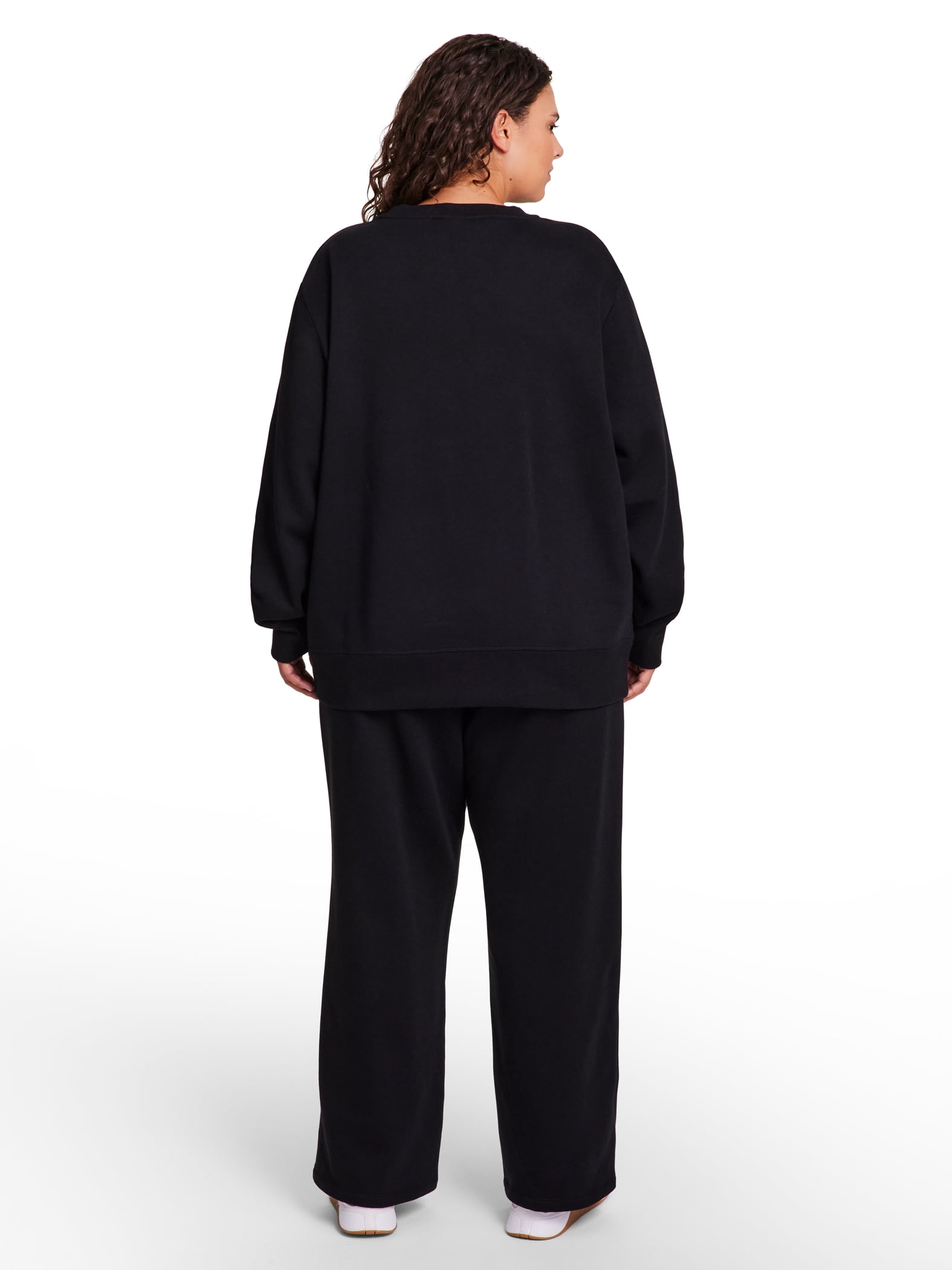 Reebok Women's and Women's Plus Sport Core Crewneck and Straight Leg Pant 2-Piece Set, Sizes XS-4X