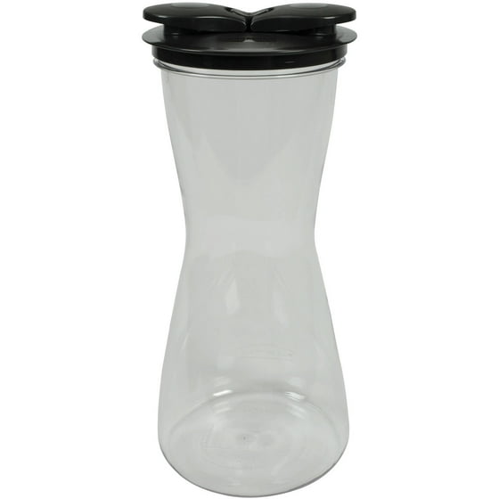 Rubbermaid 2-Quart Tritan Carafe