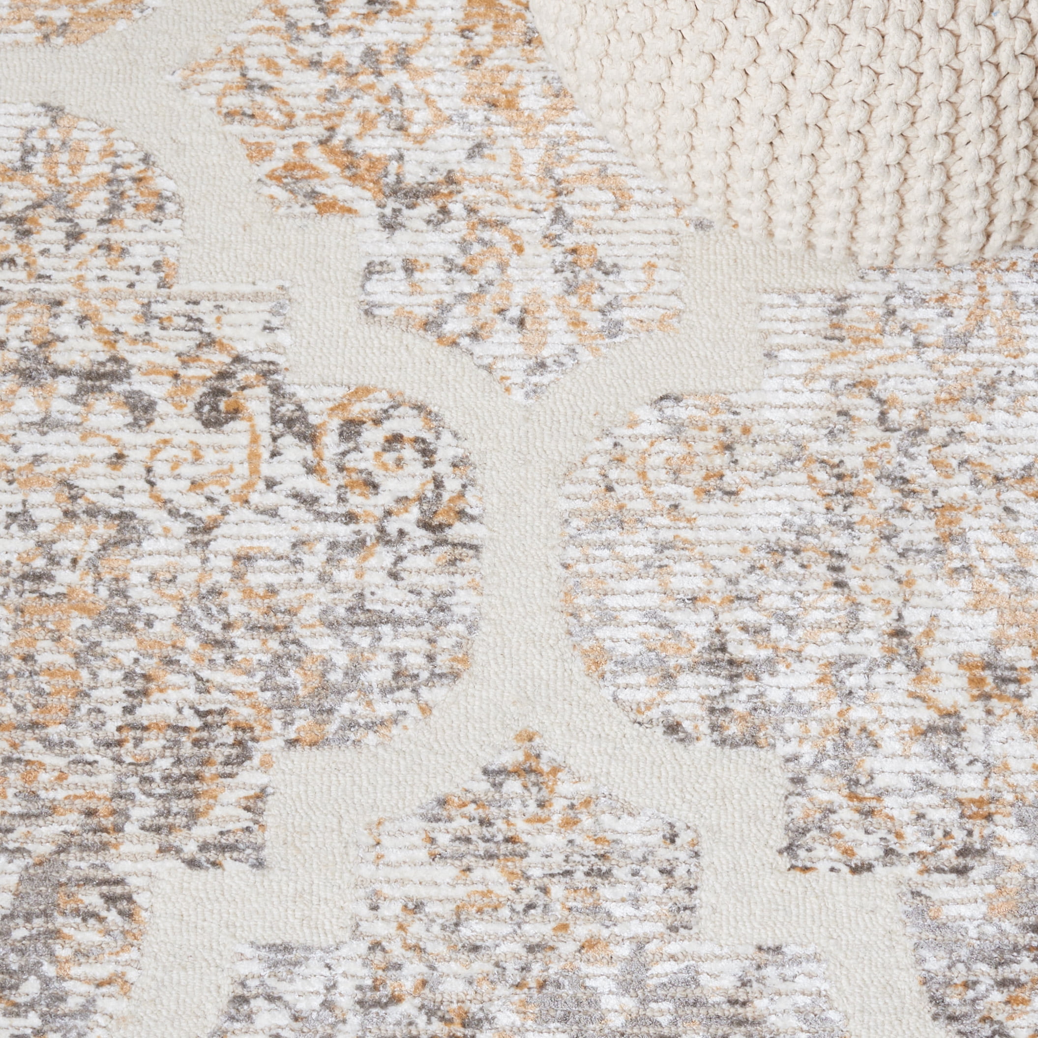 SAFAVIEH Artistry Carlie Ogee Area Rug, Ivory/Gold, 7' x 7' Round
