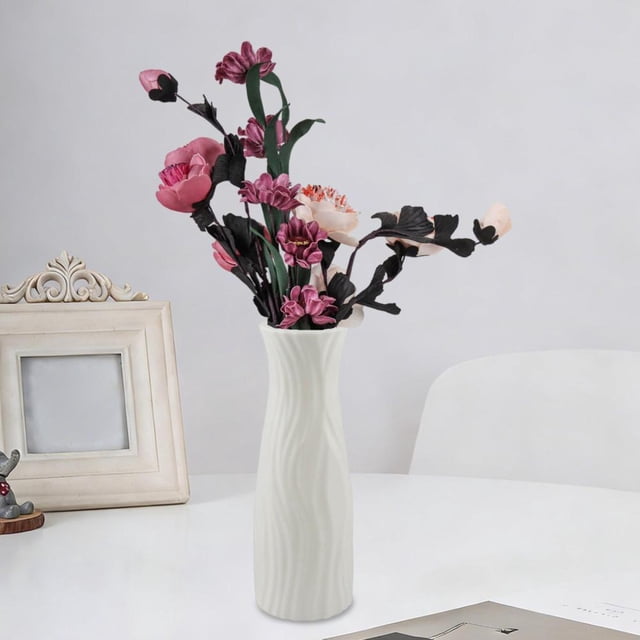 Geometric Plastic Vase for Dry and Wet Flower Arrangement, Imitation Rattan Woven Decorative Container with Large Opening, Stable Base, Easy to Clean, 20.2x7cm Home Decor